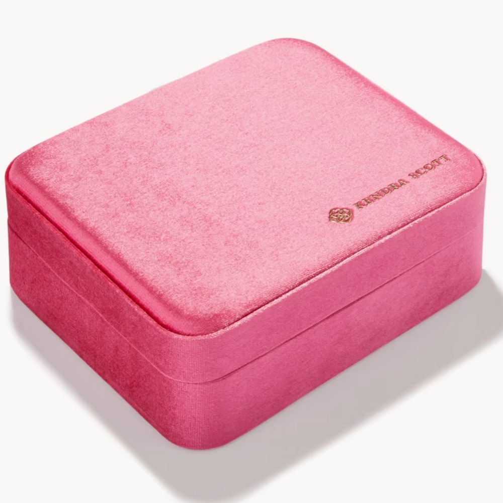 Kendra Scott Pink Velvet Cosmetic Case - Picture 3 of 3